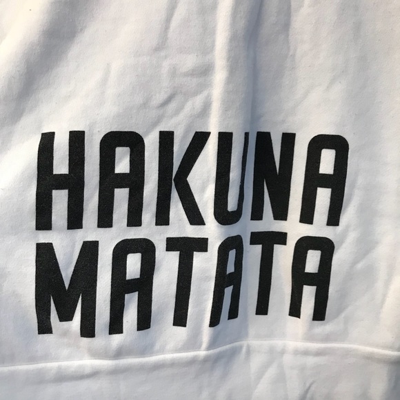 {DISNEY} Lion King Hakuna Matata Sweatshirt - Picture 5 of 7